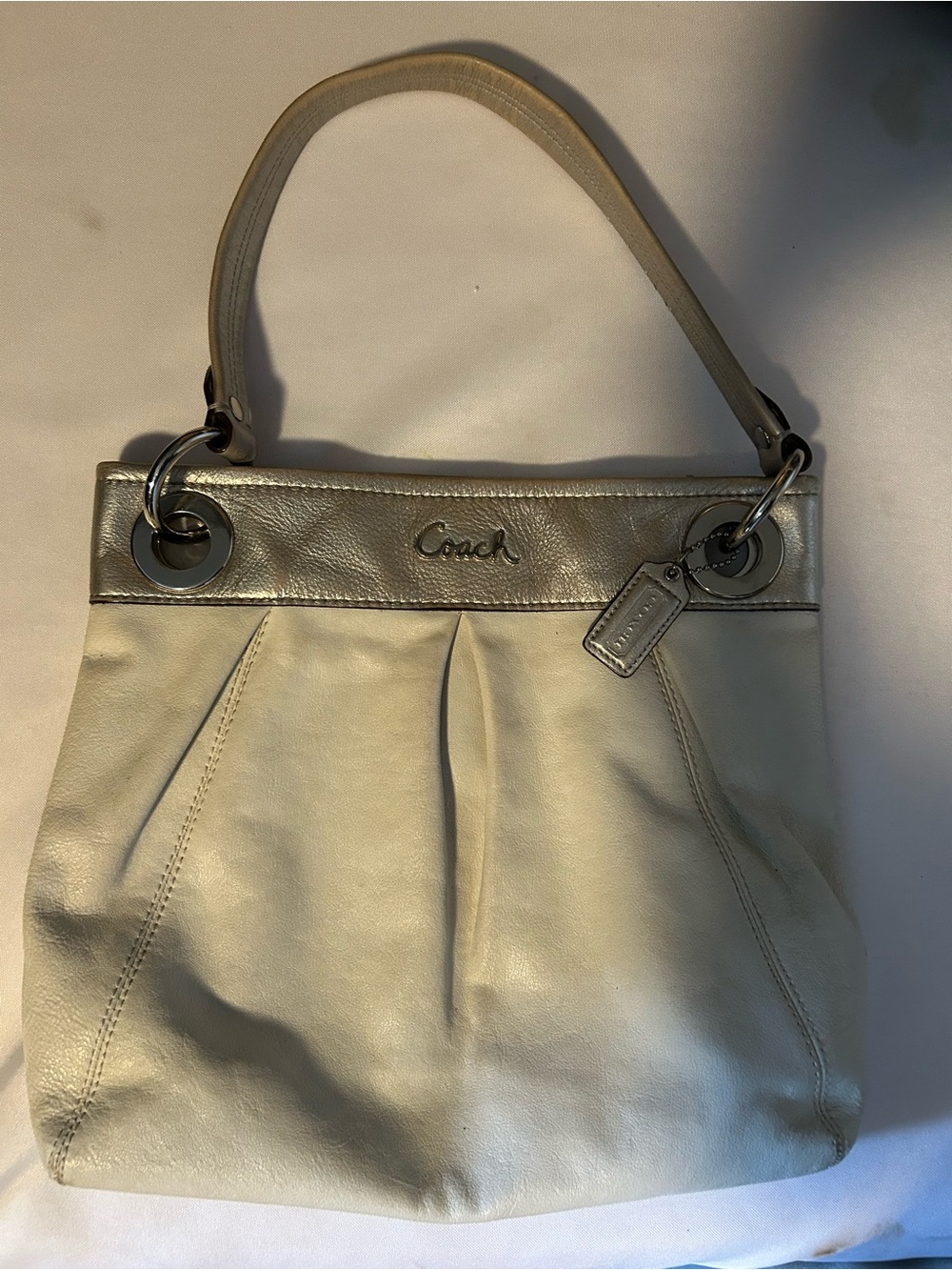 Coach Ashley Hippie Crossbody Shoulder Bag K1173-F17605 in Very  Good Condition